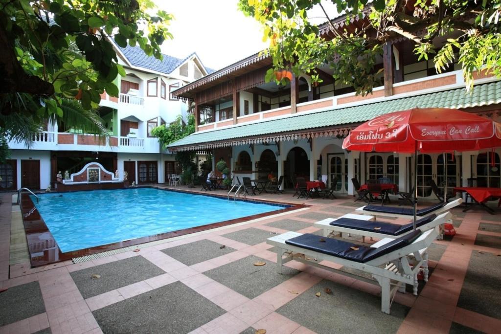 Vansana Vientiane Hotel Exterior photo