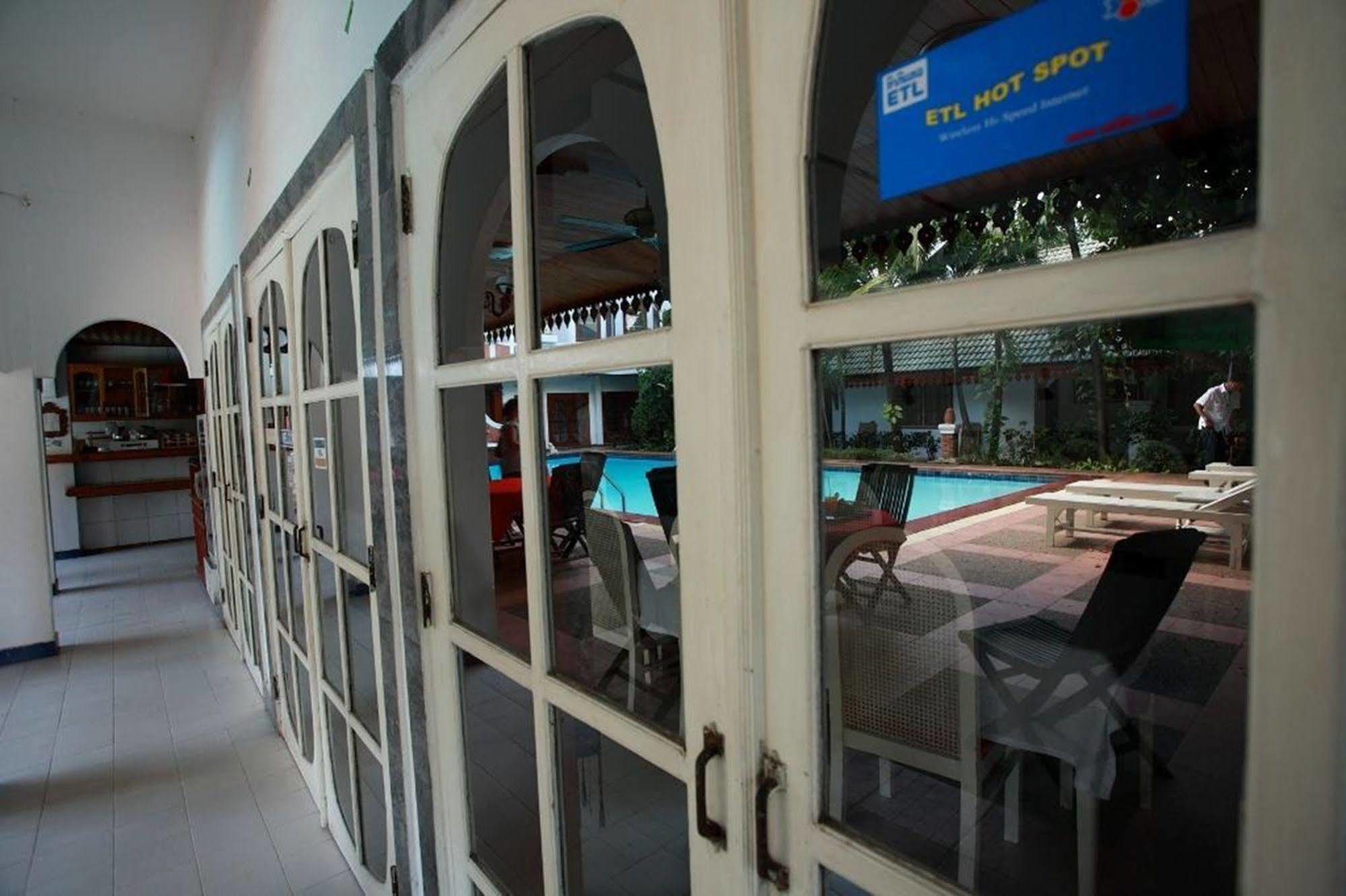 Vansana Vientiane Hotel Exterior photo